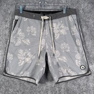 Vuori Cruise Board Shorts Mens Size 32 Blue Swimwear Floral Aloha Trunks
